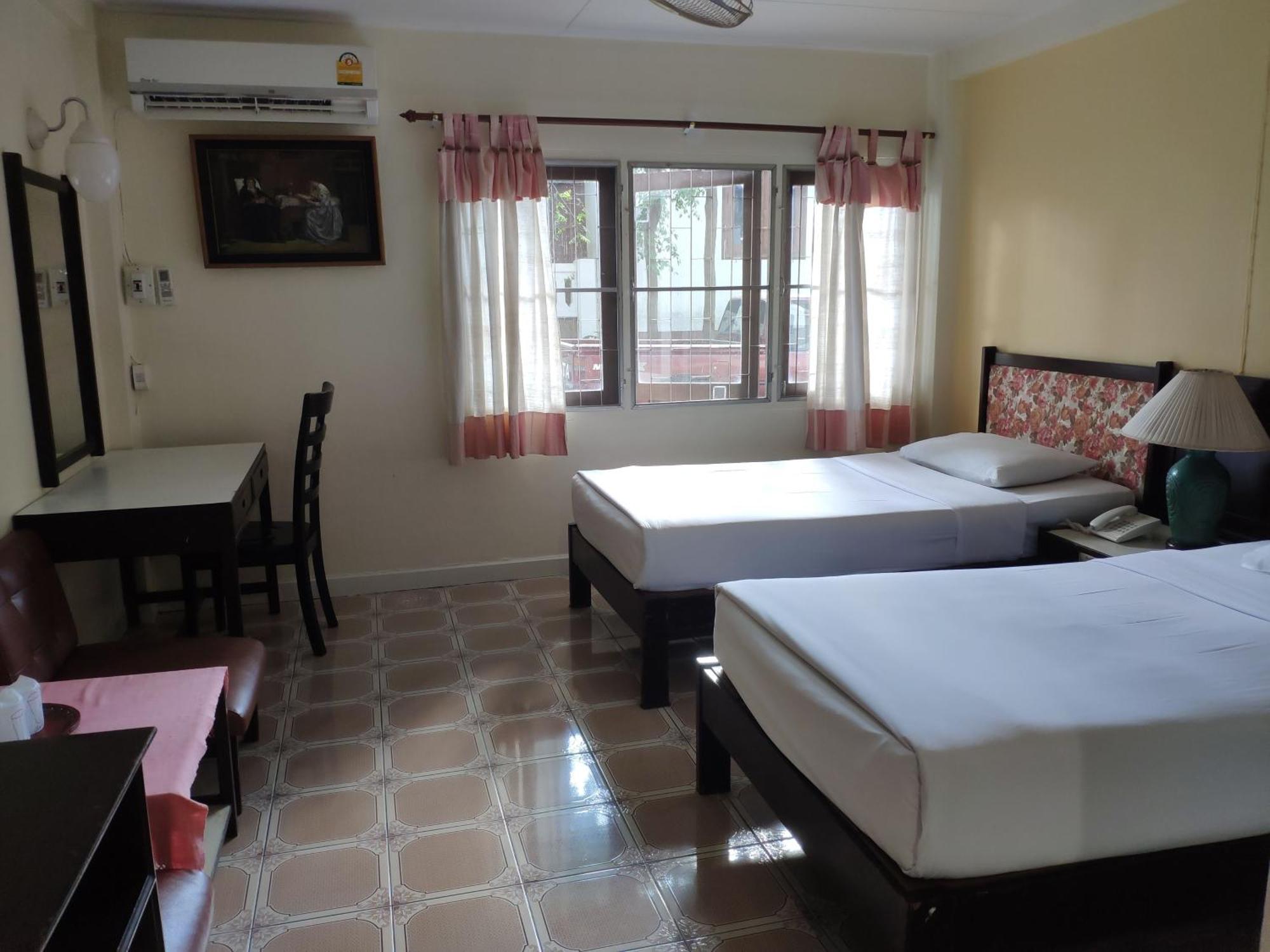 Changpuak Hotel Chiang Mai Luaran gambar