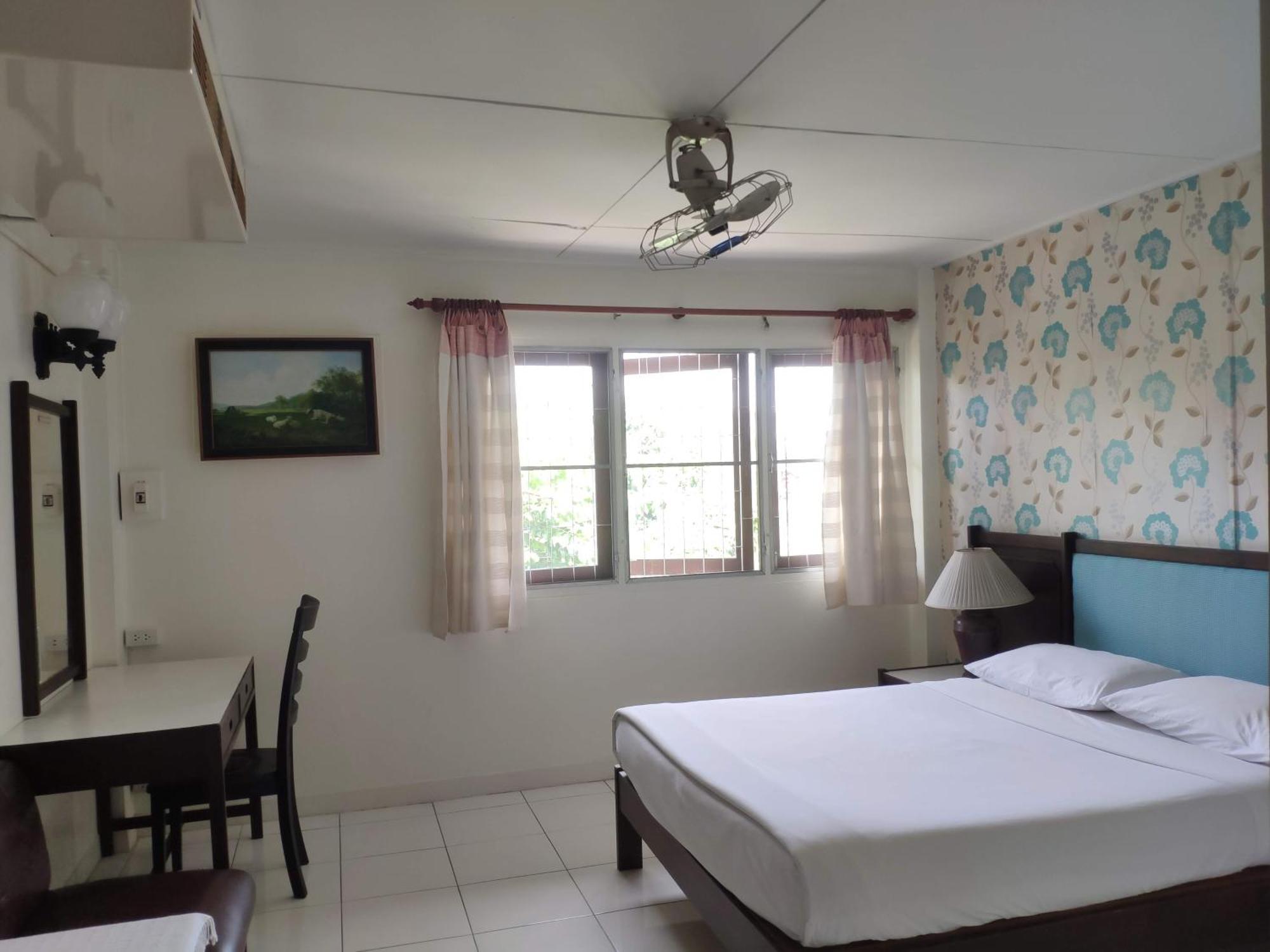Changpuak Hotel Chiang Mai Luaran gambar