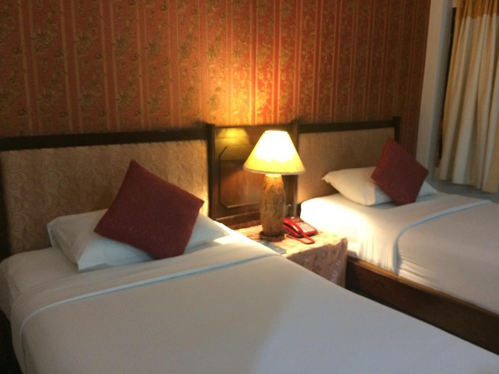 Changpuak Hotel Chiang Mai Luaran gambar